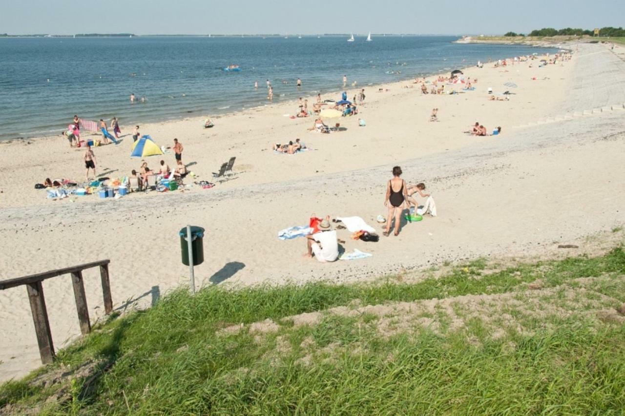 וומלדינגה Middensluis Vakantiehuis מראה חיצוני תמונה